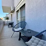 Spacious Family In Center * Durrës